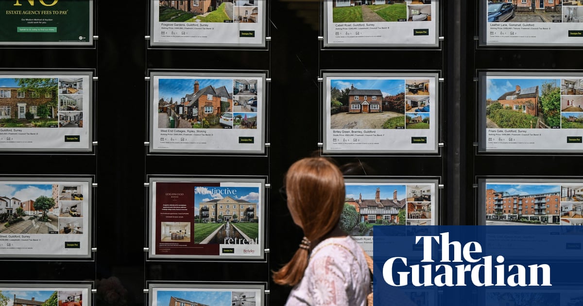 How will bond market turmoil affect your mortgage, pension and savings in UK?